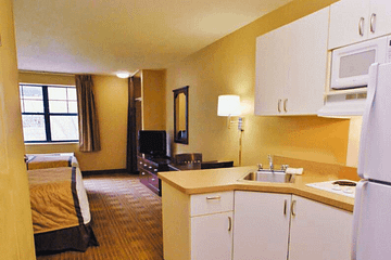 Hotels room with kitchens